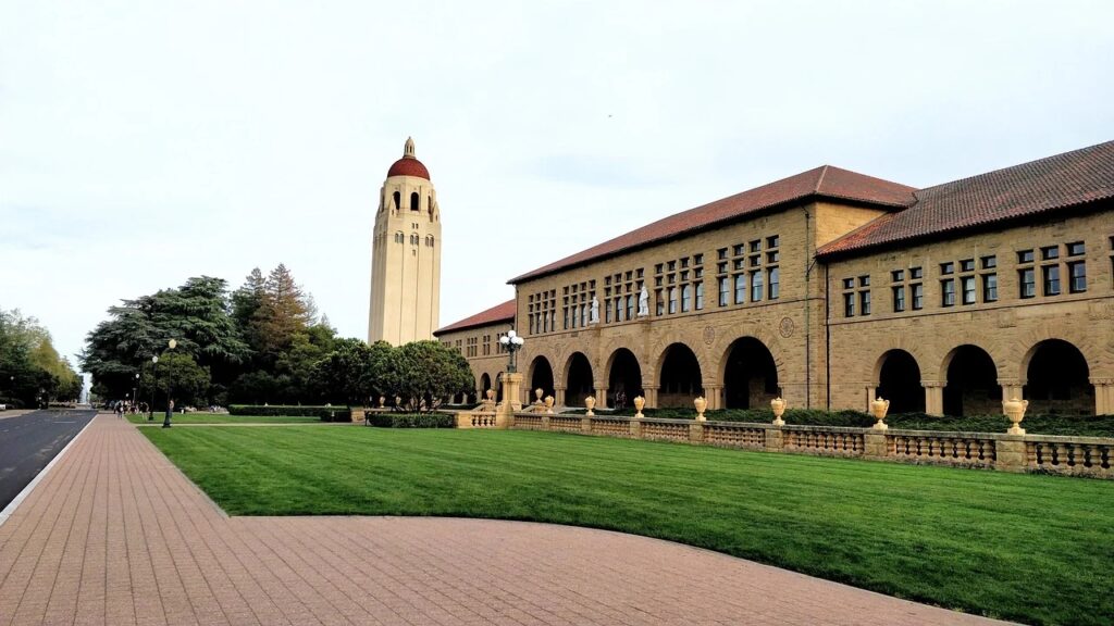 Photo of Stanford University with Hoover Tower in background